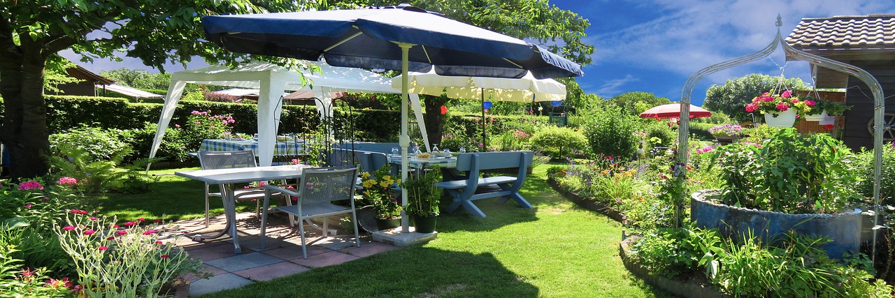 Stai cercando un riparo veloce per il tuo giardino? Scopri il gazebo da giardino
